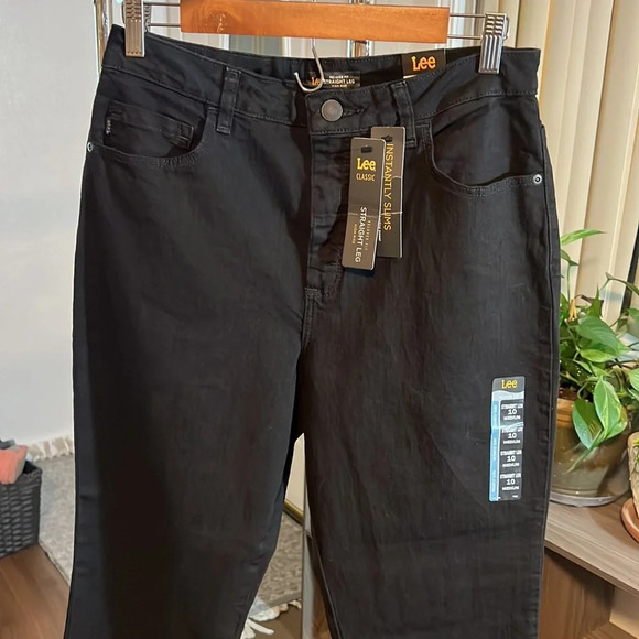 Lee Instantly Slim Classic Fit Black Denim High Rise. Size 10 Medium - Picture 2 of 6